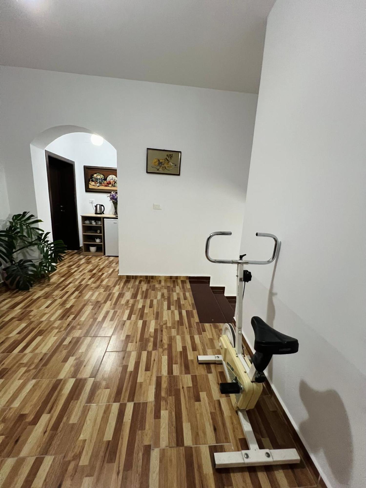 Villa Ensalv Berat - Apartment - Room - Penthouse Zimmer foto