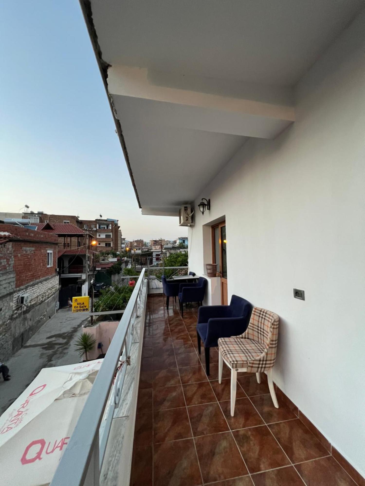 Villa Ensalv Berat - Apartment - Room - Penthouse Zimmer foto